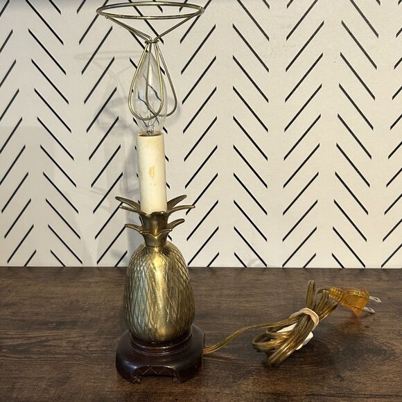 Vintage Brass Pineapple Lamp Wood Base Tropical Decor 10” Table Light - No Shade - Picture 8 of 14